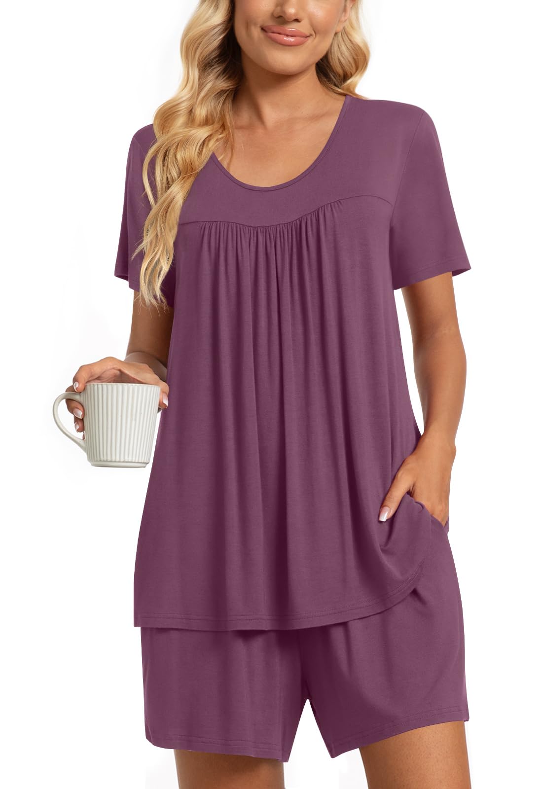 TAOHUADAO 2 Piece Women's Short Sleeve Pajama Sets, Lounge Sleepwear Ladies Pjs Sets with Pockets