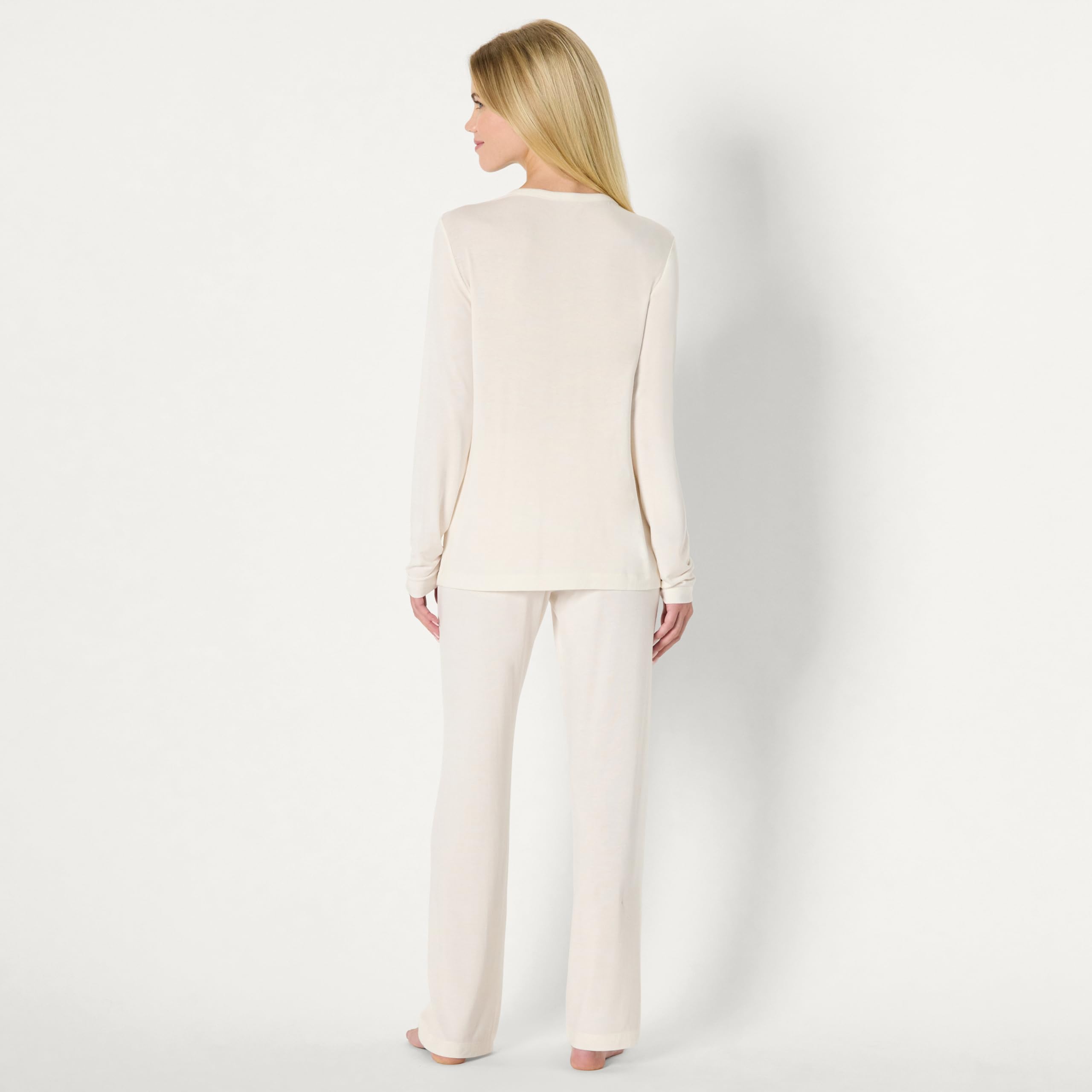 Amazon Essentials x Sofia Grainge Women's Long Sleeve Henley Pajama Set
