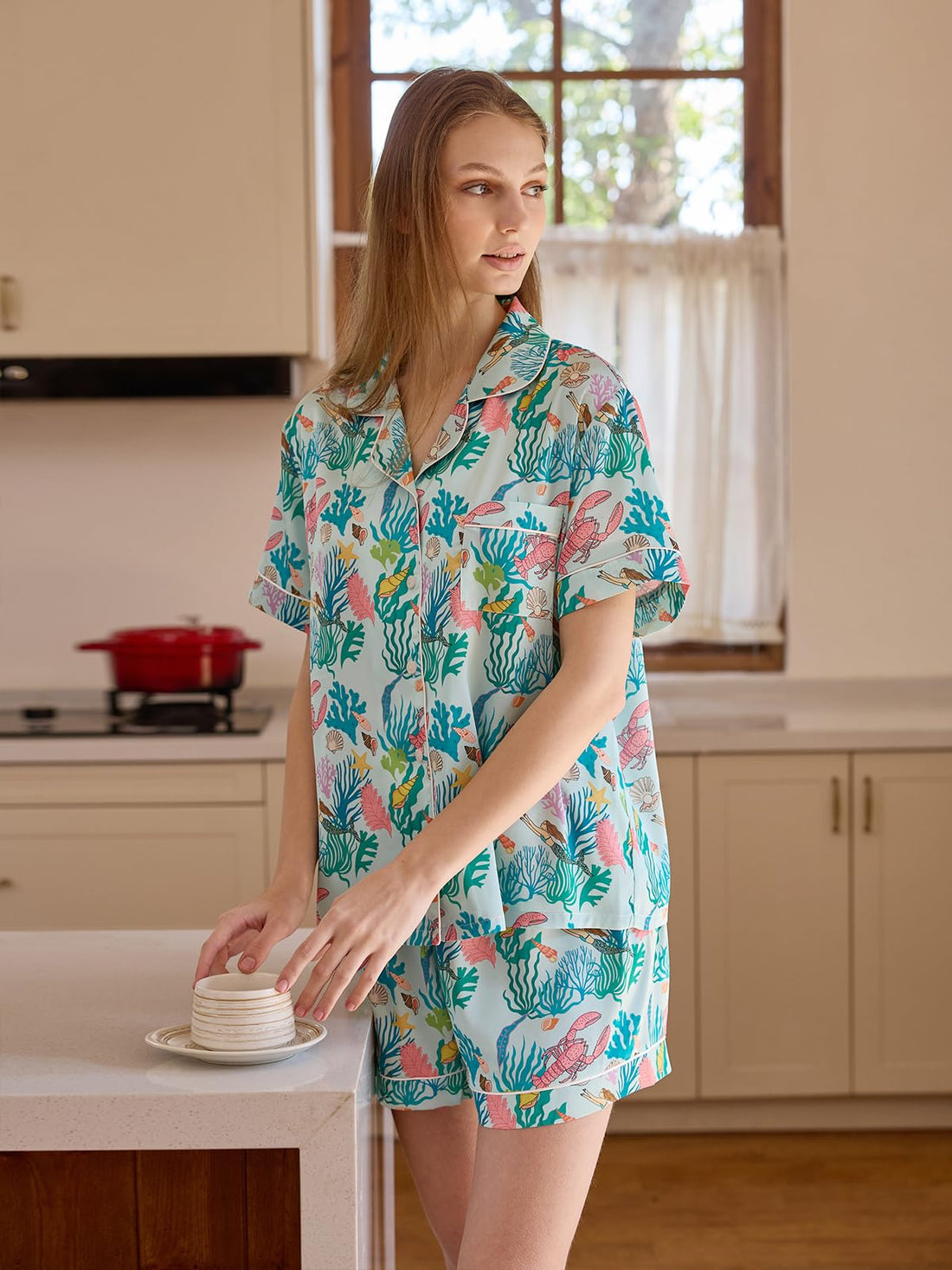 Christmas Pajamas Shorts Silk Pjs Women Satin Pajama Cute Print Tee and Shorts Gift Sleepwear 2 Pieces Loungewear