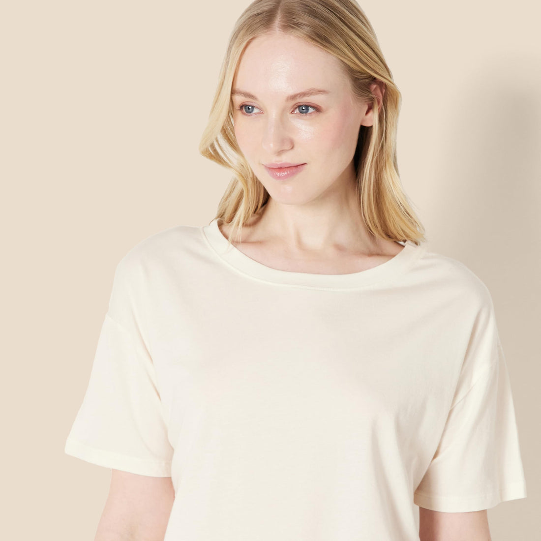 Amazon Essentials Women's Soft Cotton Blend Short Sleeve T-Shirt and Short Sleepwear Set