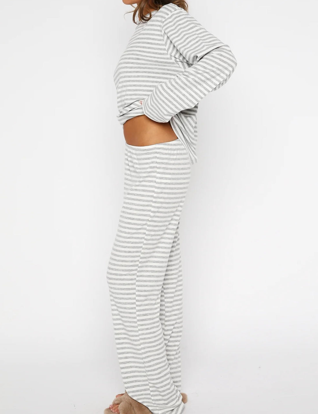 MISSACTIVER Women's Striped 2 Piece Lounge Set Casual Long Sleeve T-Shirt Drawstring Wide Leg Pants Matching Pajamas Set