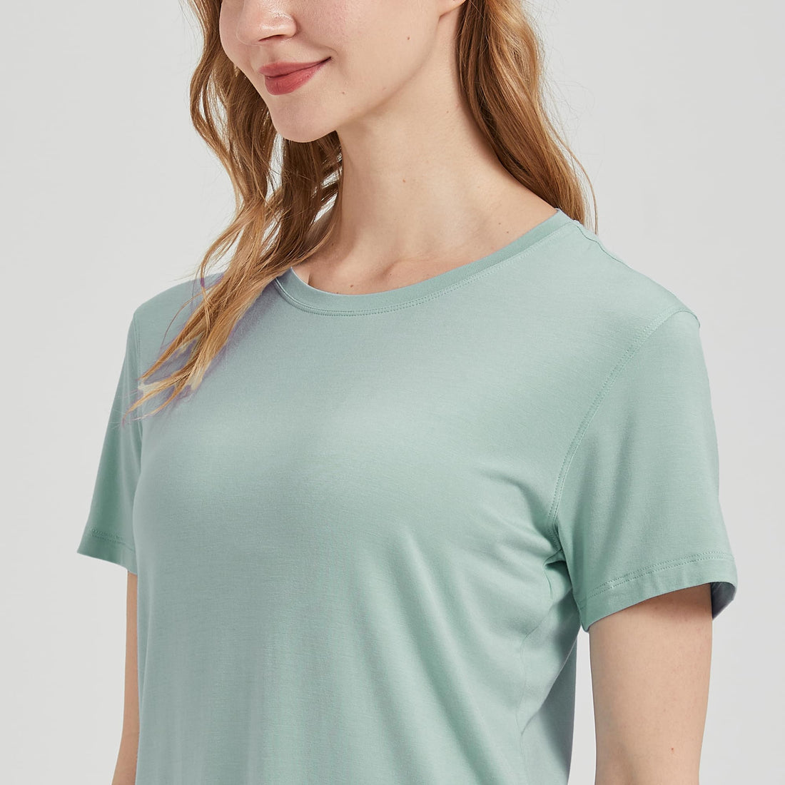netdraw Women's Soft Bamboo Viscose T-Shirt, Curved Hem Crew Neck Short Sleeve Moisture Wicking Casual Sleep Pajama Tops