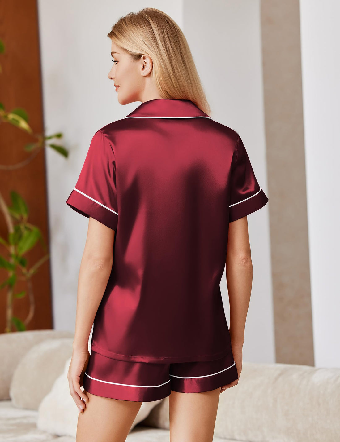 Ekouaer Satin Pajamas for Women Silk Pjs Short Set 2 Piece Button Up Lounge Sets Short Sleeve Sleepwear S-XXL