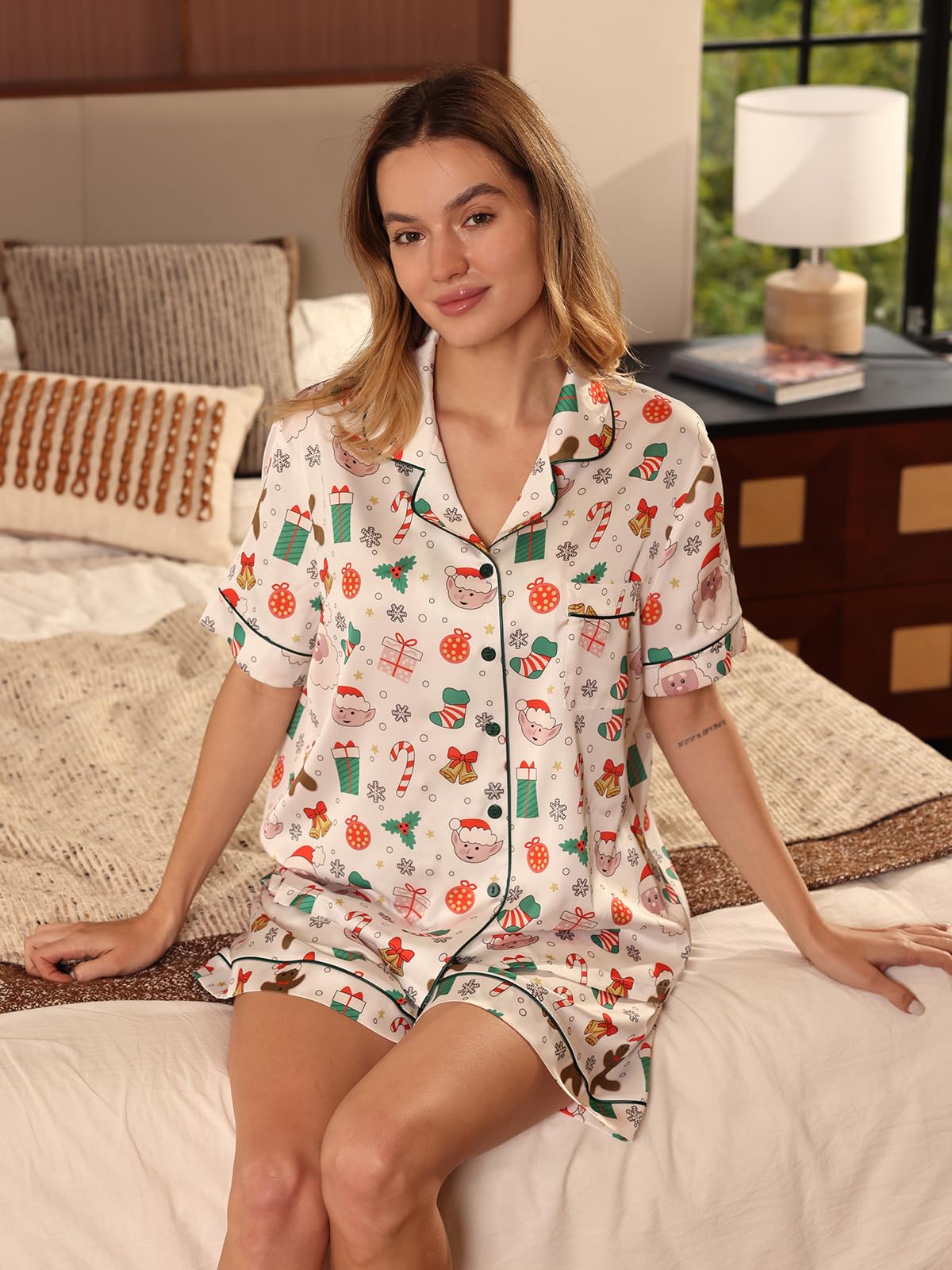 Christmas Pajamas Shorts Silk Pjs Women Satin Pajama Cute Print Tee and Shorts Gift Sleepwear 2 Pieces Loungewear