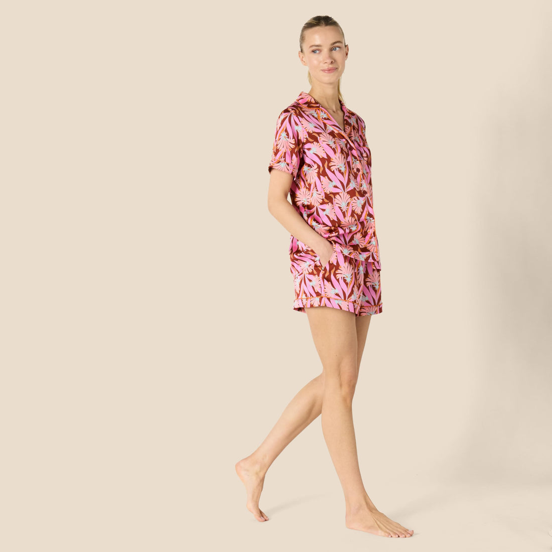 Amazon Essentials Women's Satin Short Sleeve Button-Down Top and Short Sleepwear Pajama Set