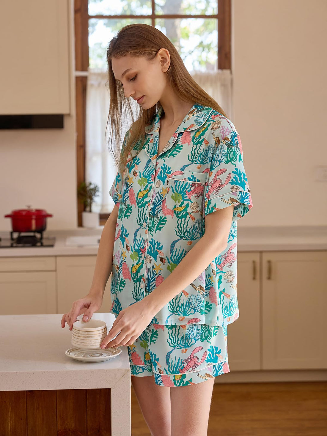 Christmas Pajamas Shorts Silk Pjs Women Satin Pajama Cute Print Tee and Shorts Gift Sleepwear 2 Pieces Loungewear