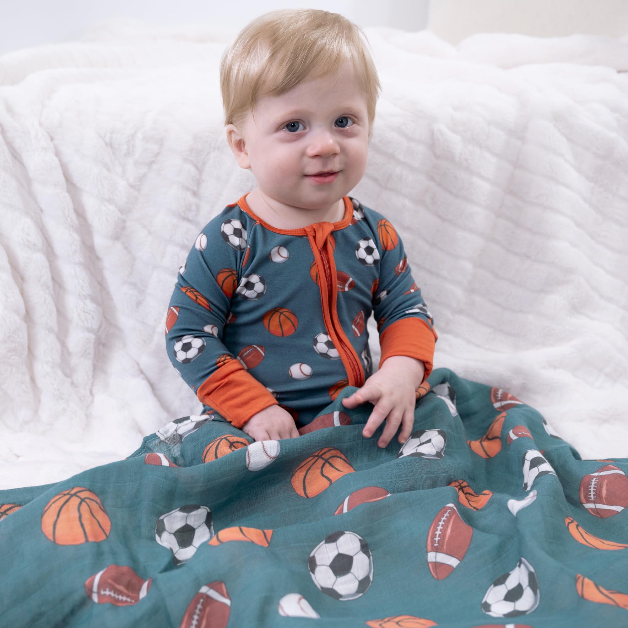 LollyBanks Baby Pajamas, Long Sleeve Baby Romper with 2-Way Zipper, 95% Viscose from Bamboo and 5% Spandex, Infant Sleepers