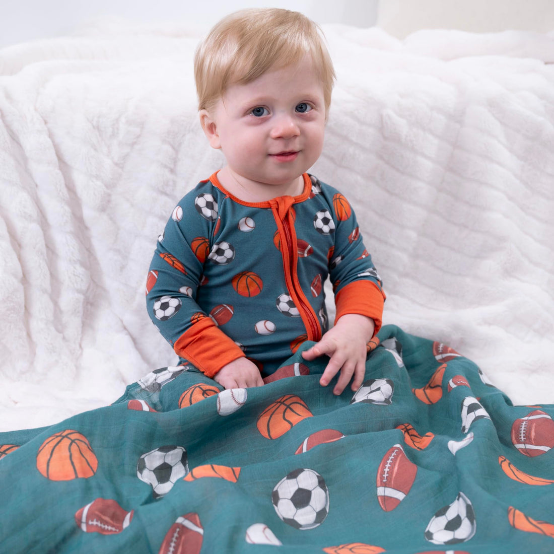 LollyBanks Baby Pajamas, Long Sleeve Baby Romper with 2-Way Zipper, 95% Viscose from Bamboo and 5% Spandex, Infant Sleepers