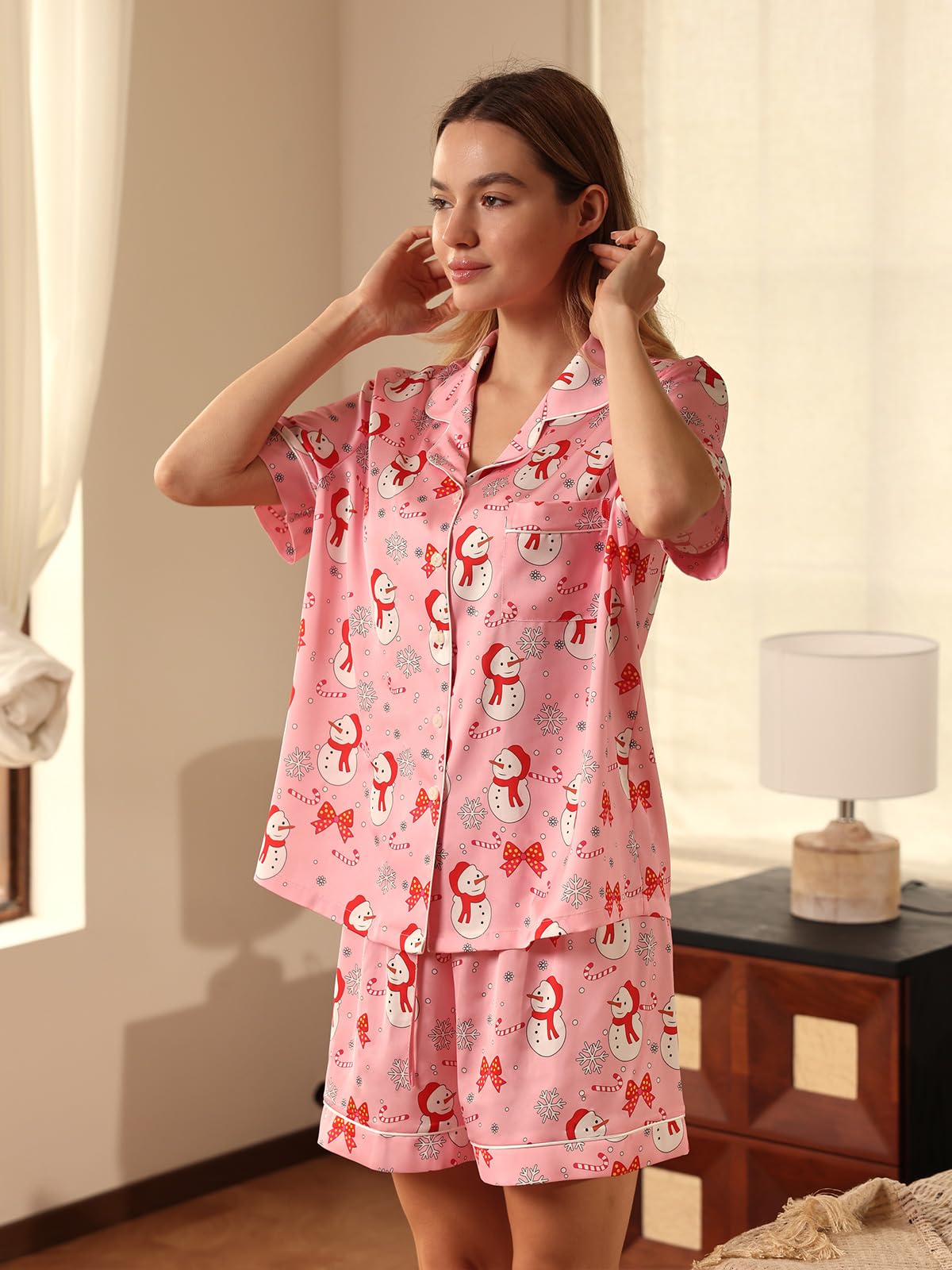 Christmas Pajamas Shorts Silk Pjs Women Satin Pajama Cute Print Tee and Shorts Gift Sleepwear 2 Pieces Loungewear