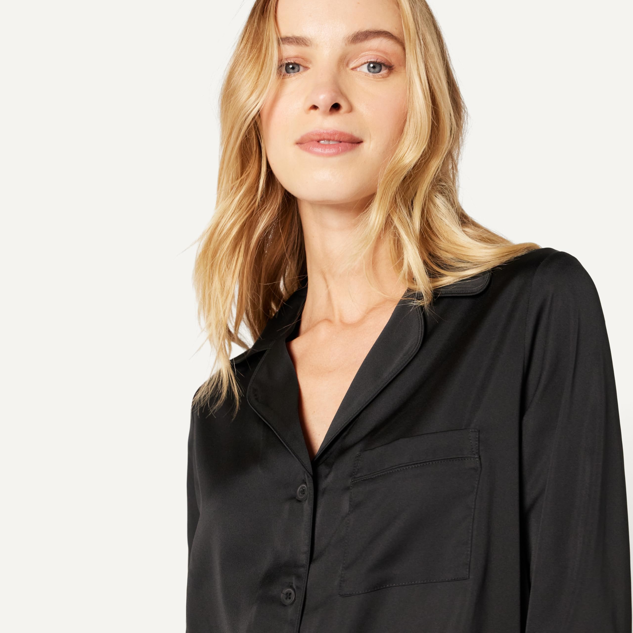 Amazon Essentials Women's Satin Long Sleeve Shirt and Pant Pajama Set