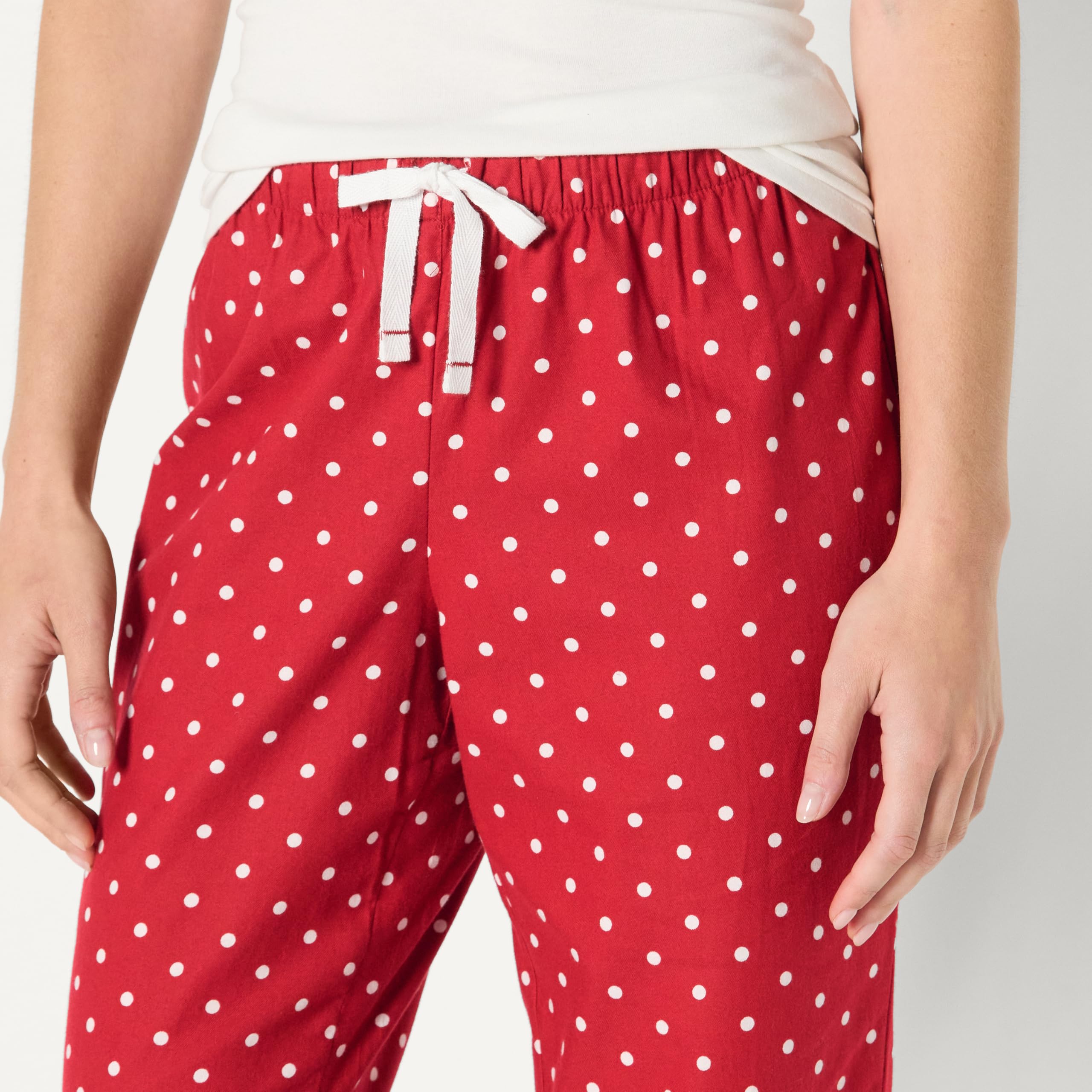Amazon Essentials Women's Relaxed-Fit Brushed Flannel Pajama Sleep Pant with Drawstring