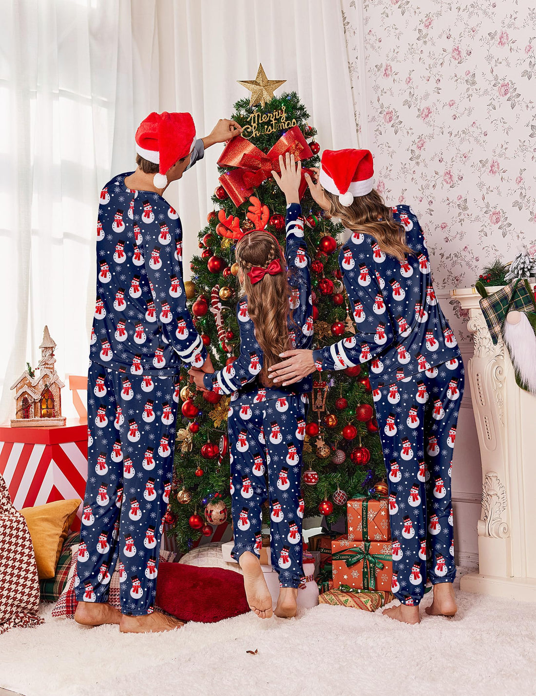 Ekouaer Family Christmas Pajamas Matching Sets Long Sleeve Couple Pjs Holiday Sleepwear Soft Loungewear with Pockets