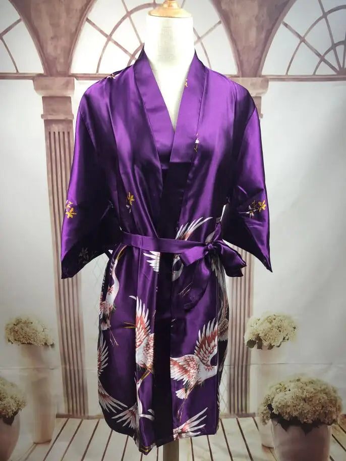 Women Silk Satin short Wedding Bride Bridesmaid Robe Kimono Robe Feminino Bath Robe Large Size Peignoir Femme Sexy Bathrobe