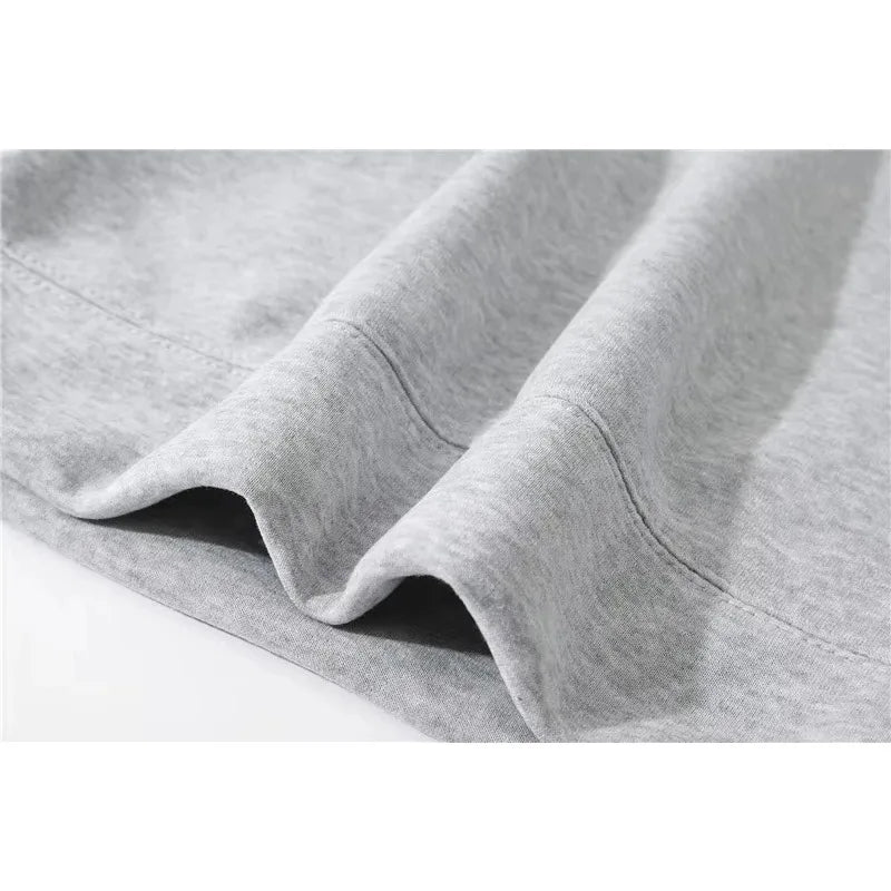 2026 new casual sportswear paired with simple printed men's hoodie and comfortable kangaroo pocket casual hoodie for casual wear