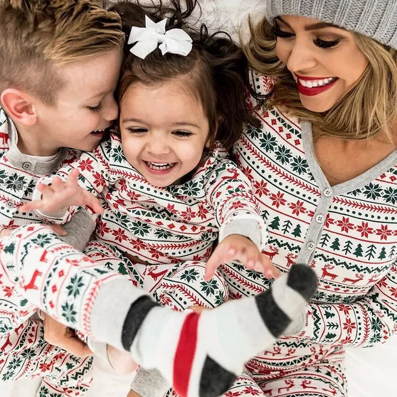 Christmas Family Matching Pajamas New Year Xmas Father Mother Kids Baby Clothes Set Dad Mom And Daughter Son Pyjamas Outfit