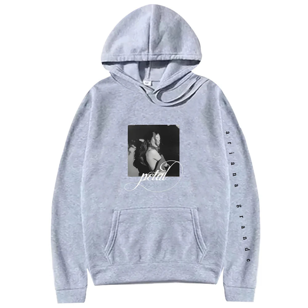 Fashion Ariana Grande Petal Hoodie Vintage Print Hoody Women Men Casual Long Sleeve Hooded Sweatshirts Loose Harajuku Streetwear