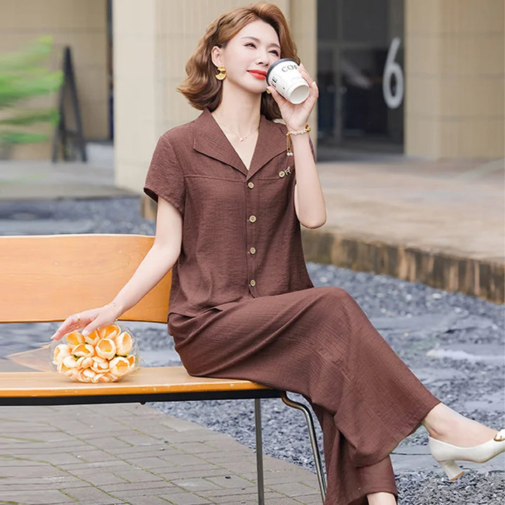 Elegant Fashionable Mommy Outfit Summer Short Sleeve Shirt Wide Leg Pants Two Piece Set for Middle-Aged And Elderly Women