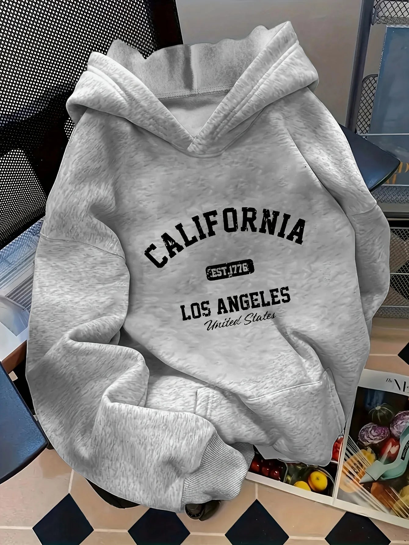  Women'S Loose Fit Fashion Hoodie with Letter Pattern Casual Long Sleeve Pullover with Kangaroo Pockets Comfortable and Stylish