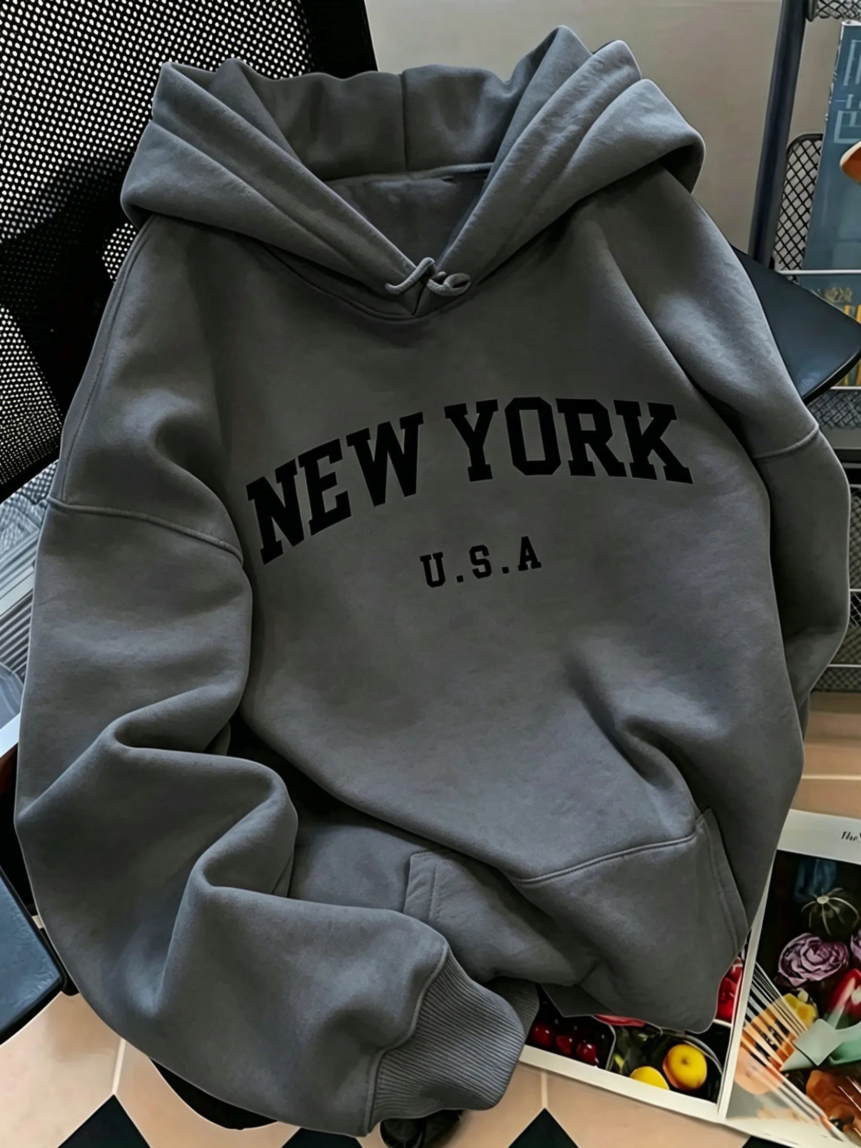 Men Women New York USA Graphic Hoodie  Loose Sweatshirt Vintage Streetwear Casual Soft Fleece Hooded Pullover Autumn Daily Wear