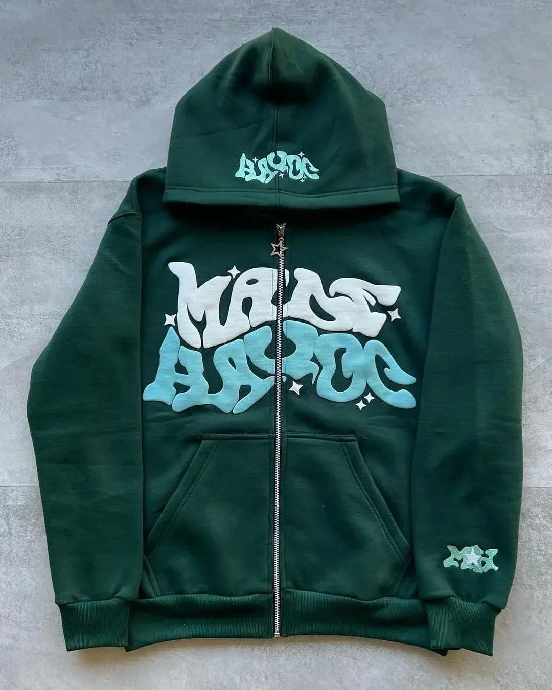 Hooded zipper hoodie with retro American-style letters, unisex, suitable for pairing with a millennial-style jacket