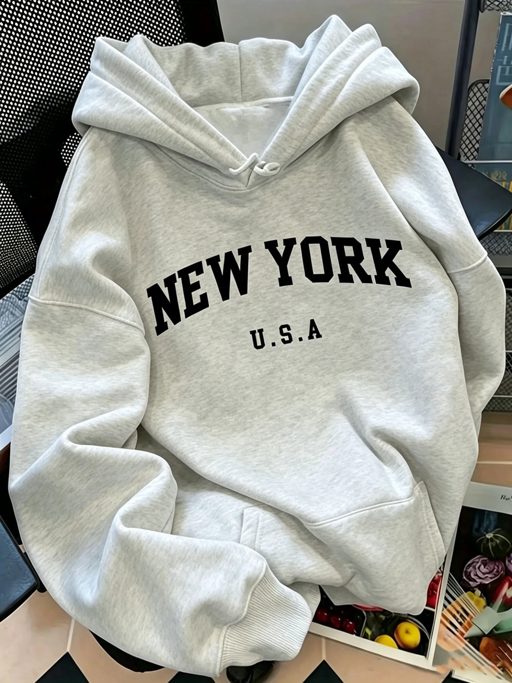 Men Women New York USA Graphic Hoodie  Loose Sweatshirt Vintage Streetwear Casual Soft Fleece Hooded Pullover Autumn Daily Wear