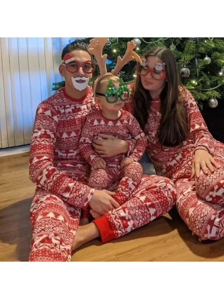 New Christmas Pajamas Set for Family Mother Father Kids Matching Clothing Baby&Dog Romper Pyjamas Xmas Look Loose Soft Outfits