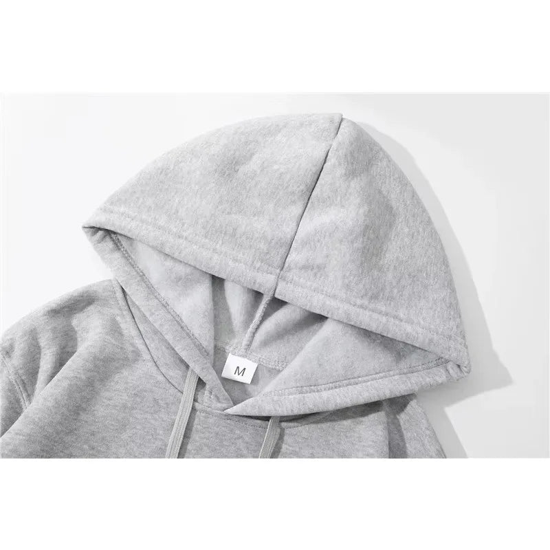 2026 new casual sportswear paired with simple printed men's hoodie and comfortable kangaroo pocket casual hoodie for casual wear