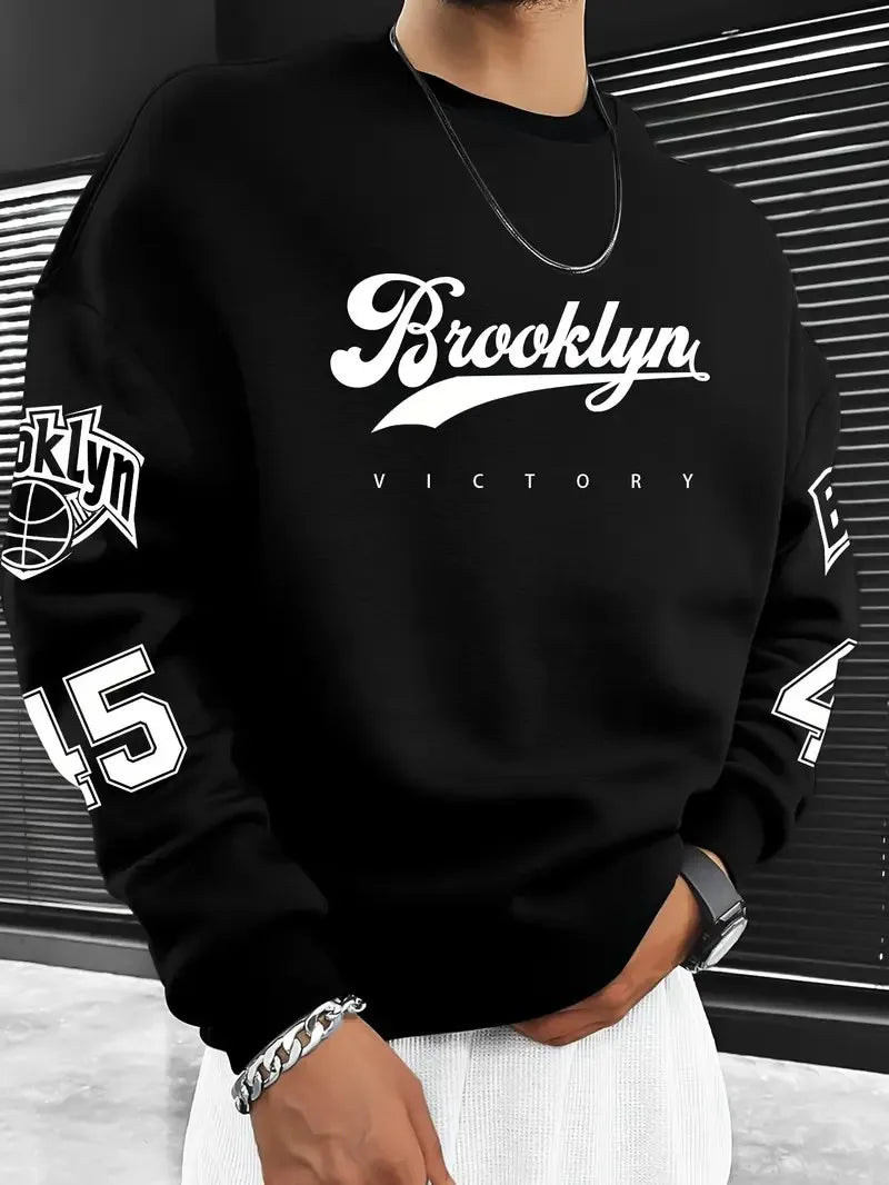 The new men's round-neck hoodie for Spring and Autumn 2025 features street fashion and soft 3D digital pattern printing